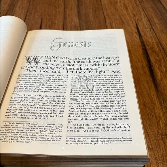 The Living Bible Tyndale 1973 Leather Paraphrased & Illustrated - Picture 12 of 16